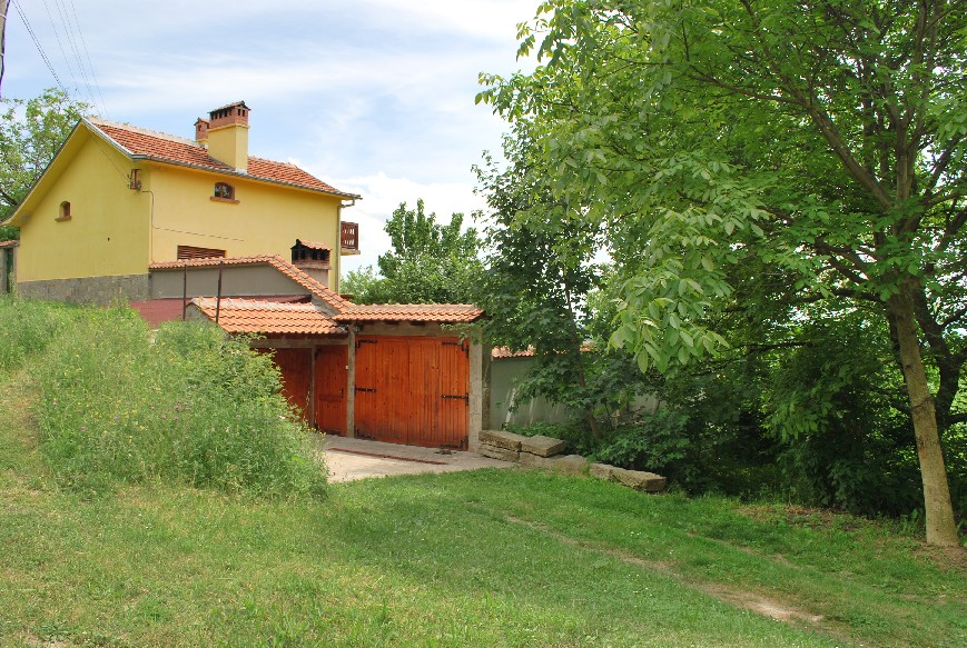 Самостоятелна Kъща за гости "Вила Терес" в Шипченския балкан